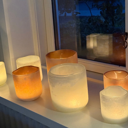 Halde Fyrfadsstage I Hvid - 8 cm