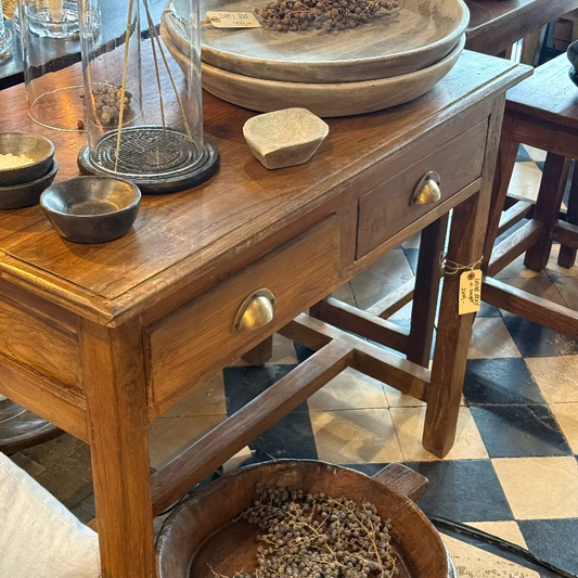 Table - 90X51X76 cm