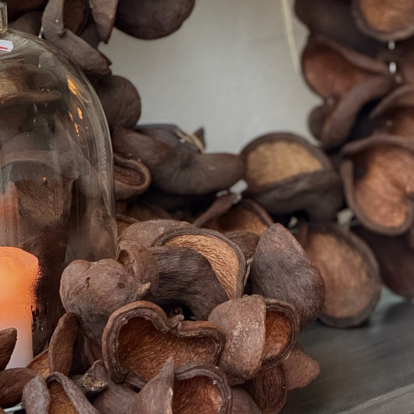 Krans i Mandelnød - 38 cm